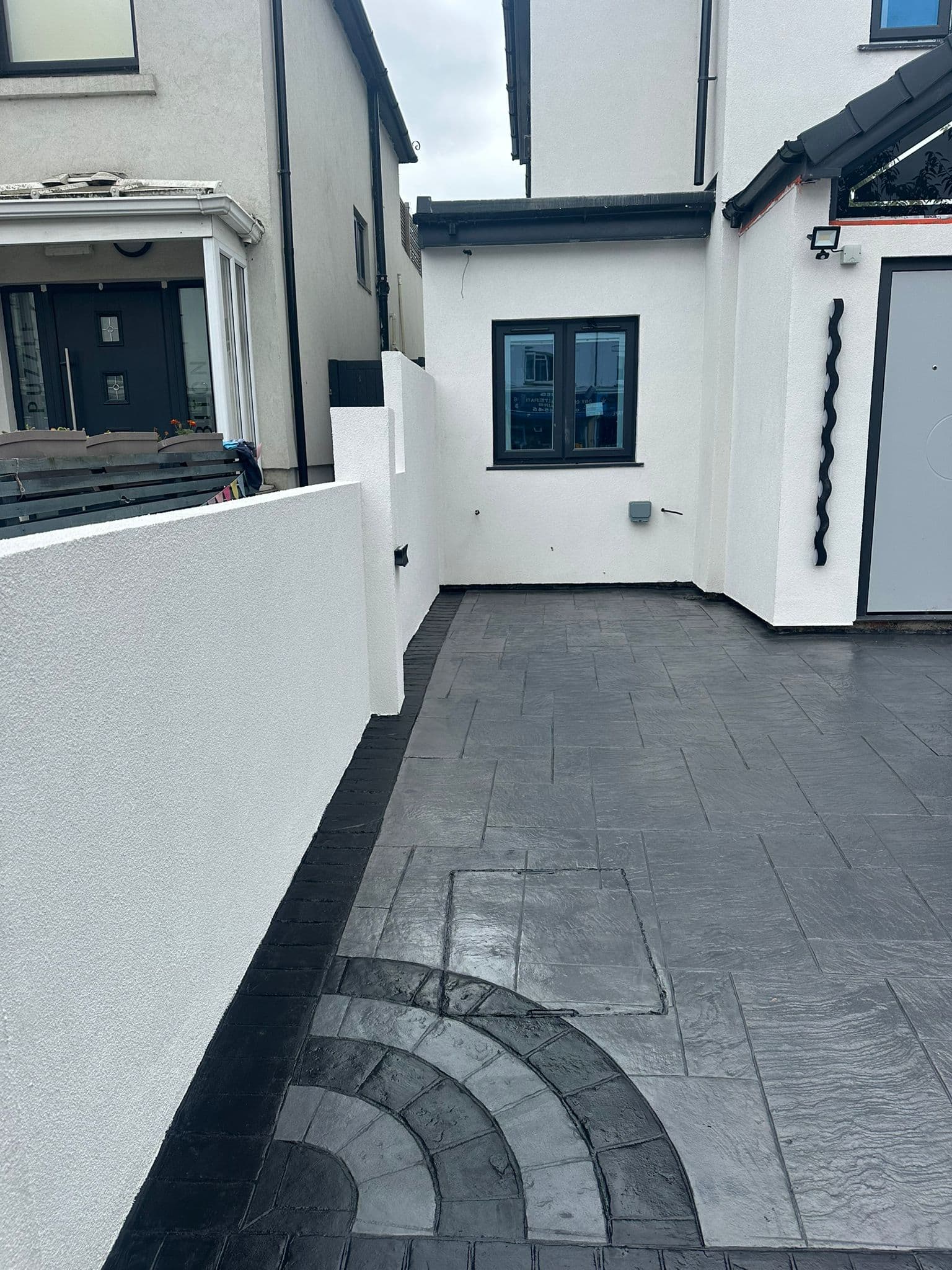 Side Detail Finish
